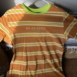 Retro-look Pronunciation shirt.